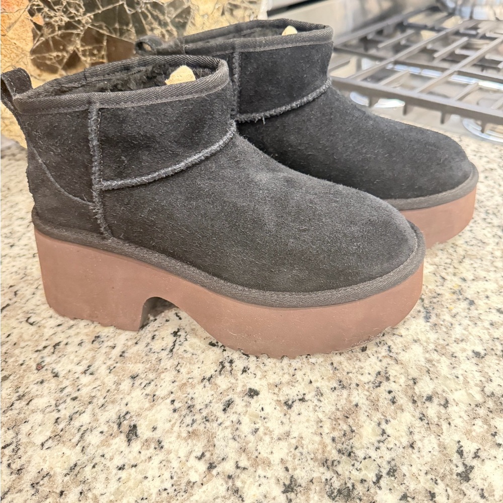 Uggs Women's Black Platform Ankle Boots